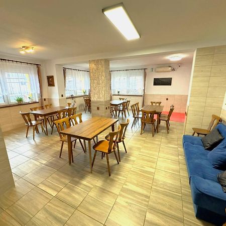 Appartement Maxovo Kralovstvi à Rovensko pod Troskami Extérieur photo