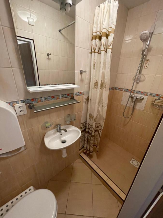 Appartement Maxovo Kralovstvi à Rovensko pod Troskami Extérieur photo