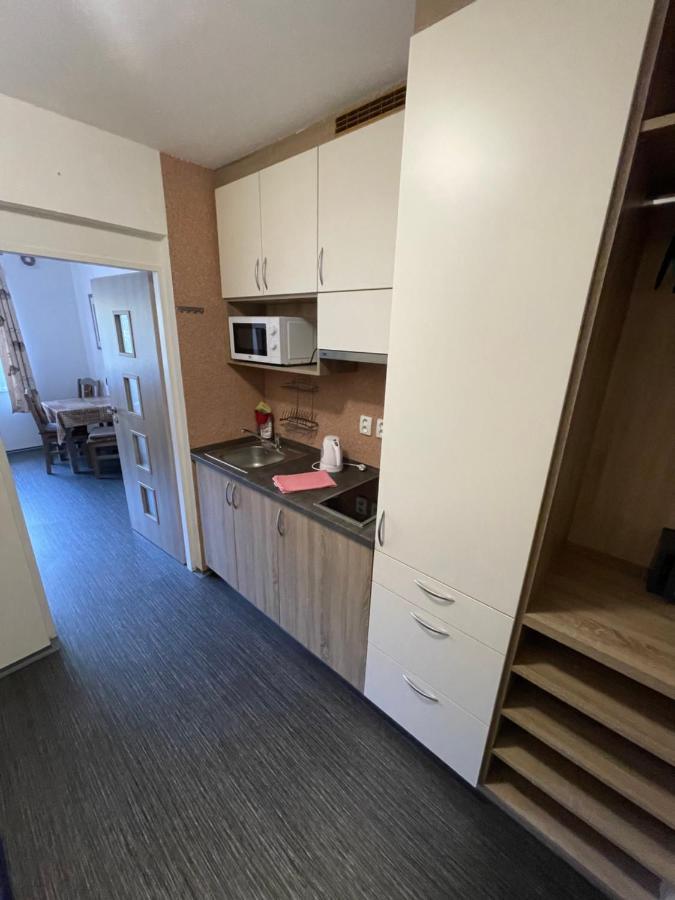 Appartement Maxovo Kralovstvi à Rovensko pod Troskami Extérieur photo