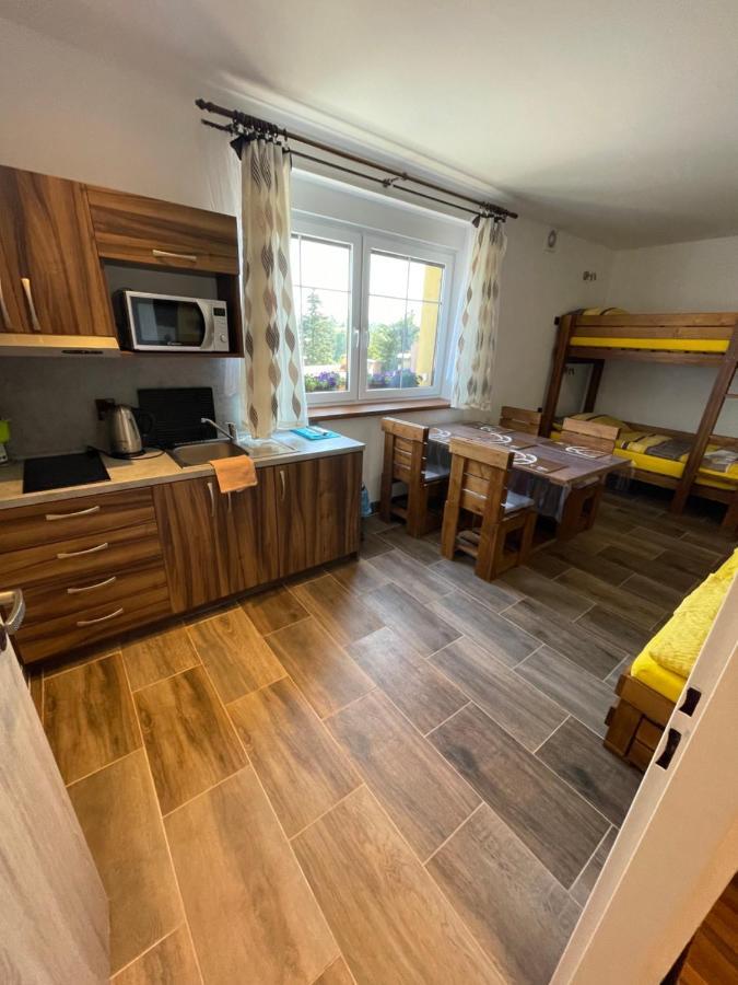 Appartement Maxovo Kralovstvi à Rovensko pod Troskami Extérieur photo