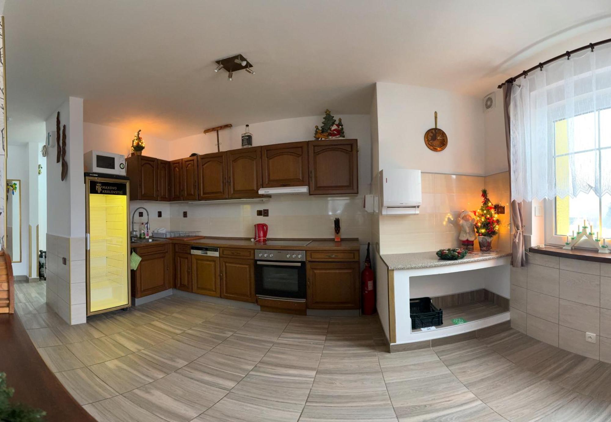 Appartement Maxovo Kralovstvi à Rovensko pod Troskami Extérieur photo